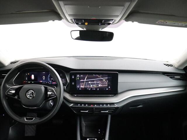 Skoda OCTAVIA Combi 1.4 TSI iV PHEV Business Edition | Cruise Control | Camera | LED!