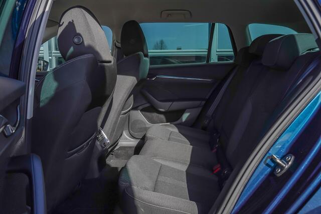 Skoda OCTAVIA Combi 1.0 TSI Buss.Ed. Plus| Trekhaak|Zuinig|LED|1e eig.|Complete uitv.!