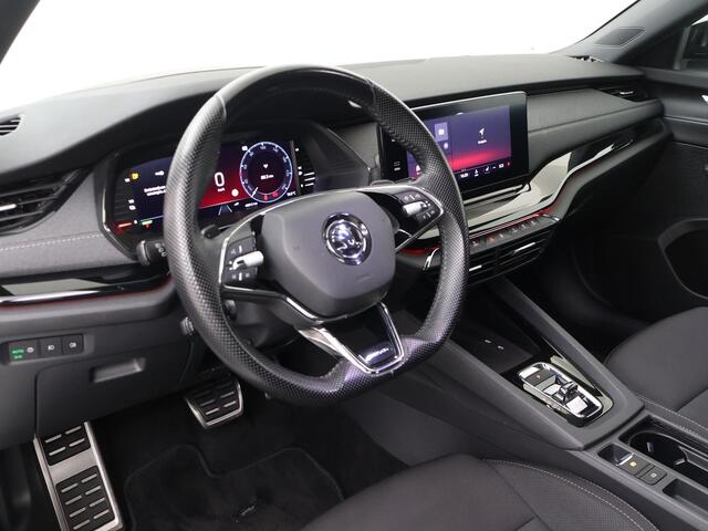 Skoda OCTAVIA Combi 1.4 TSI iV PHEV Sportline | 204 PK | SoH 91% | Adaptive cruise control | Head up display | Stoel verwarming | Navigatiesysteem |