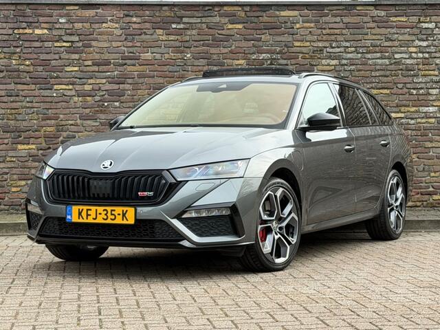 Skoda OCTAVIA Combi 1.4 TSI RS IV 245 PK Pano Virtueel Canton Head Up