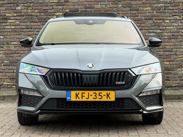 Skoda OCTAVIA Combi 1.4 TSI RS IV 245 PK Pano Virtueel Canton Head Up