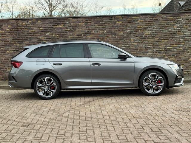Skoda OCTAVIA Combi 1.4 TSI RS IV 245 PK Pano Virtueel Canton Head Up