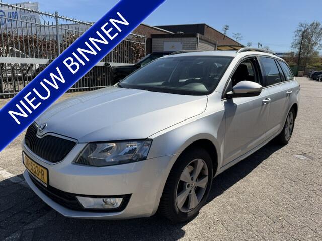 Skoda OCTAVIA Combi 1.6 TDi Greentech Active | ECC | LMV | EX BPM !!