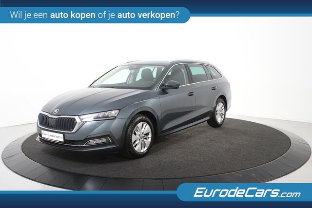 Skoda OCTAVIA Combi 1.0 e-TSI Ambition Automaat *1ste Eigenaar*Navigatie*Trekhaak*