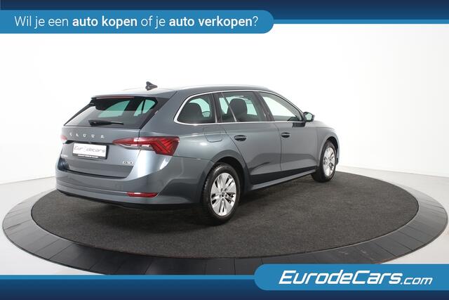 Skoda OCTAVIA Combi 1.0 e-TSI Ambition Automaat *1ste Eigenaar*Navigatie*Trekhaak*
