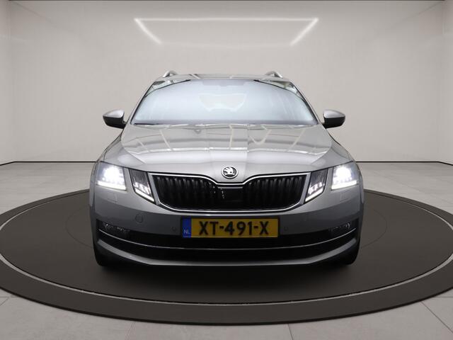 Skoda OCTAVIA Combi 1.5 TSI 150 PK Automaat Greentech Style Business, Carplay, Cruise Control, Stoelverwarming