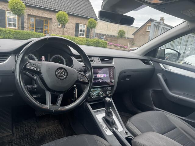 Skoda OCTAVIA Combi 1.6 TDI Greentech Style Automaat