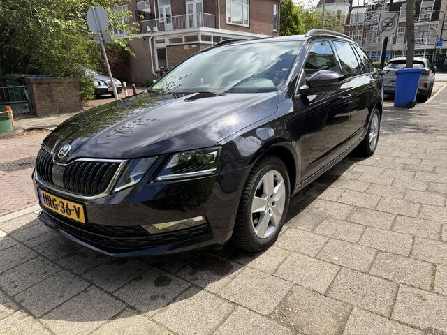 Skoda OCTAVIA Combi 1.0 TSI Greentech Style Business Apple Carplay automaat