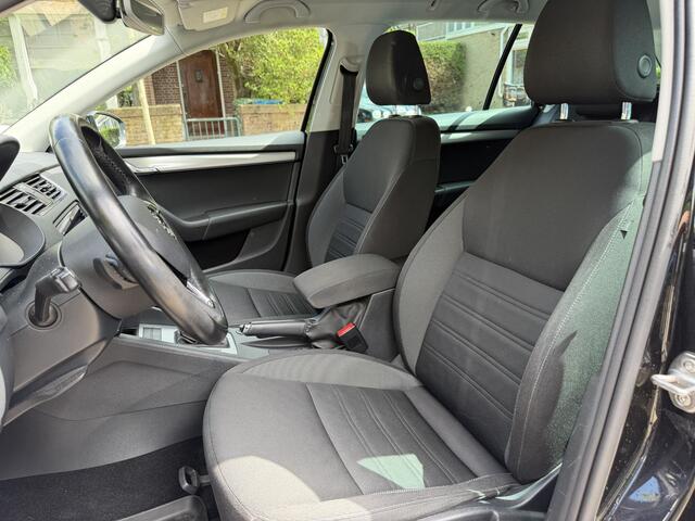 Skoda OCTAVIA Combi 1.0 TSI Greentech Style Business Apple Carplay automaat