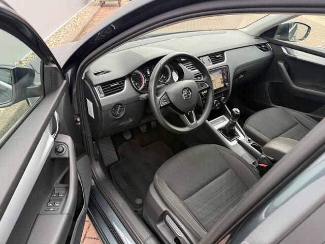 Skoda OCTAVIA Combi 1.5 TSI 150pk Style | Pano dak | Trekhaak