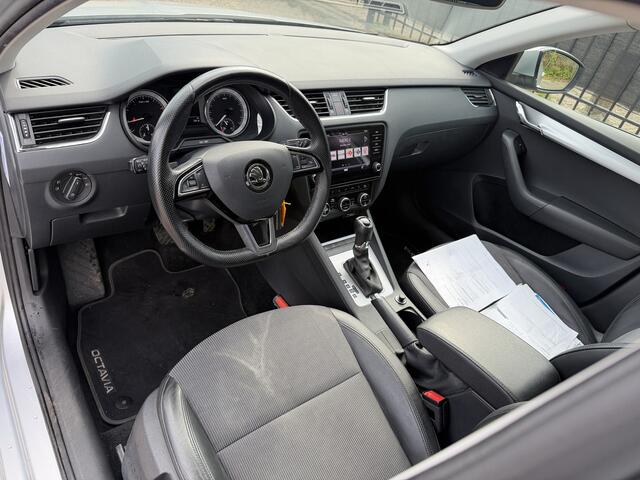 Skoda OCTAVIA Combi 1.5 TSI DSG Greentech Business Edition Carplay