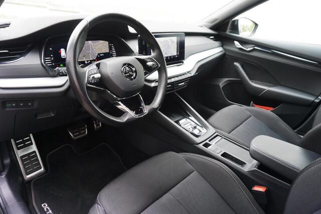 Skoda OCTAVIA Combi 1.0 e-TSI Sport Business/Trekhaak/Digitaal Dashb./ Stuur en stoelverwarming.