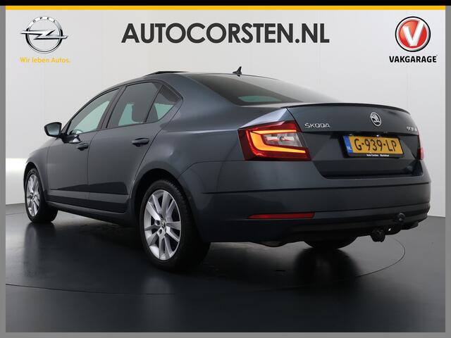 Skoda OCTAVIA 1.5TSI 150PK Trekhaak Panoramadak Navi Ecc Apple Carplay Android Auto Greentech Business Edition Plus Stoelverwarming Cruise Control Isofix Lmv DAB 1e Eigenaar Origineel Nederlandse Auto