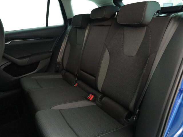 Skoda OCTAVIA Combi 1.5 TSI Business Edition Plus 115 pk | Verlengde garantie | Navigatie | Parkeersensoren | Achteruitrijcamera | Adaptieve cruise control | Keyless |