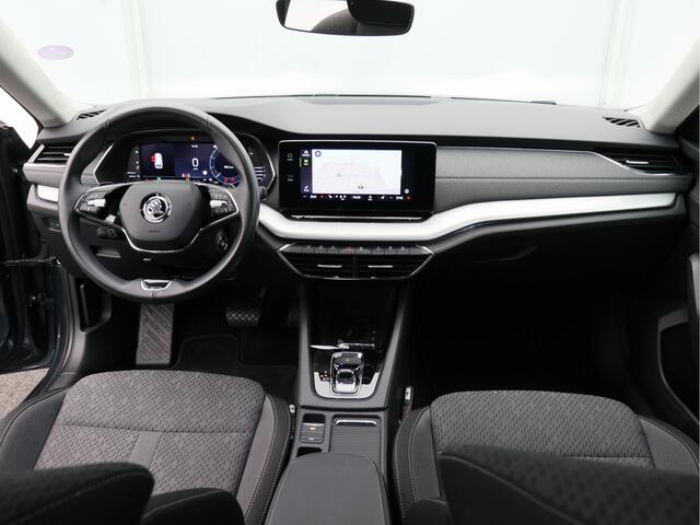 Skoda OCTAVIA Combi 1.0 e-TSI Business Edition Plus/ automaat/ trekhaak!