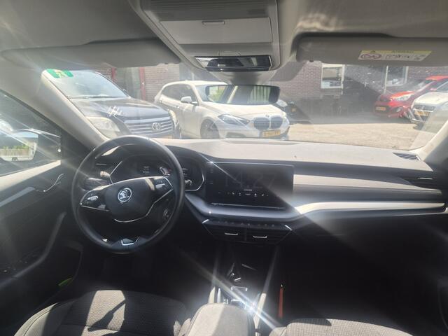 Skoda OCTAVIA Combi 1.0 eTSI Bns Edition Nap NL
