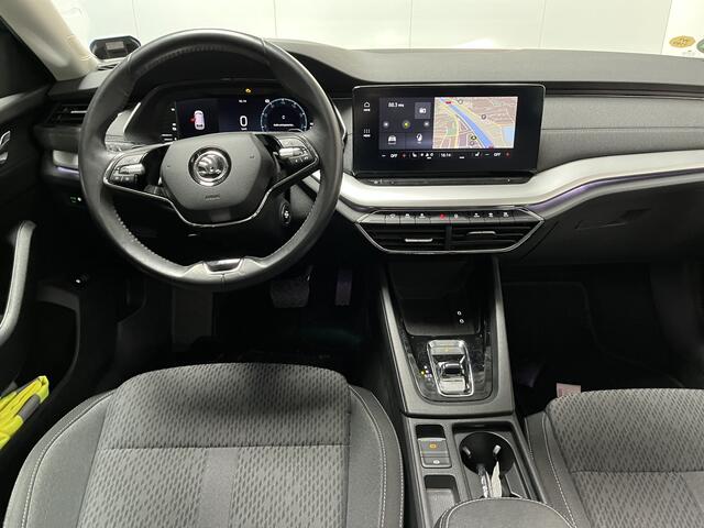 Skoda OCTAVIA Combi 1.4 TSI iV PHEV Style / AUTOMAAT/ PANO/ CRUISE CONTROL/ STUUR+STOELVERWARM./ SMARTLINK/ MEMORY SEAT/ DODEHOEK/ KEYLESS/ DIGITAL DASH/ RIJ-MODI/ DAB/ NAVI/ CLIMA/ 18'' LMV