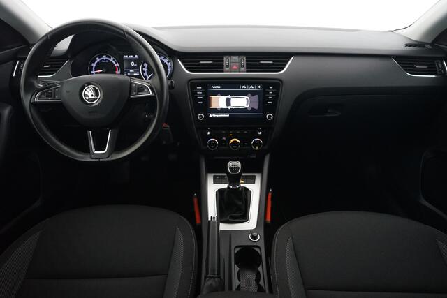 Skoda OCTAVIA Combi 1.0 TSI Greentech Ambition Business