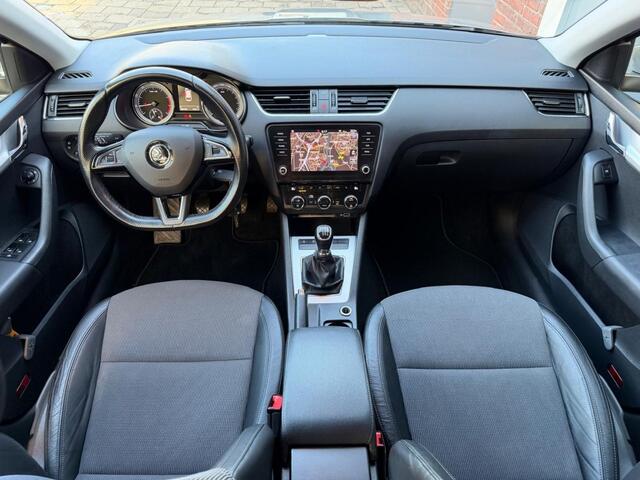 Skoda OCTAVIA 1.0 TSI Business Climat Cruise Carplay Trekhaak