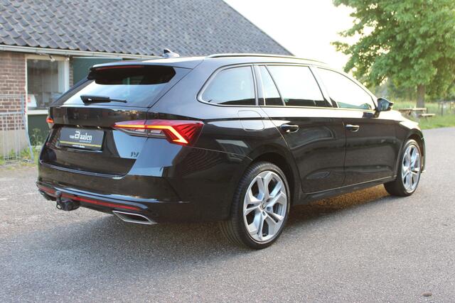 Skoda OCTAVIA Combi 1.4 TSI RS iV PHEV Business SOh 95,6% LEER NAVI FULL LED TH 107000KM!!!