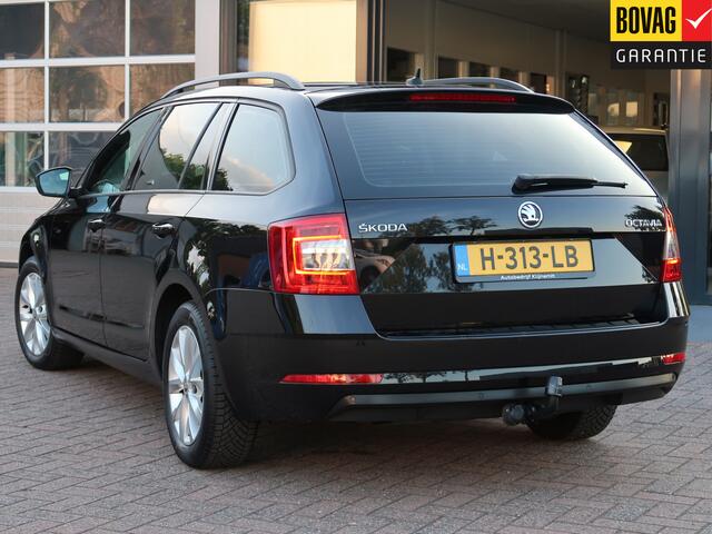 Skoda OCTAVIA Combi 1.0 TSI Business Edition | parkeersensoren | trekhaak |