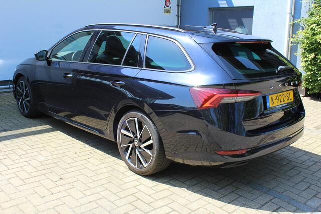 Skoda OCTAVIA Combi 1.0 TSI Sport Business | Incl. 12 maanden Garantie | Cruise controle | Climate controle | Parkeersensoren achter | Keyless entry/start | Navigatie | Elektrische kofferbakklep | Apple CarPlay/Android Auto | Sfeerverlichting | Origineel NL Auto | NAP 