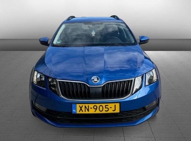 Skoda OCTAVIA Combi Apple carplay trekhaak