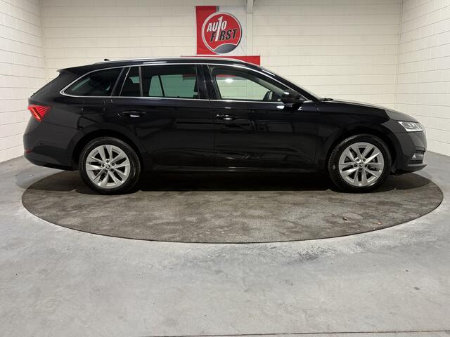 Skoda OCTAVIA Combi 1.4 TSI iV PHEV Sportline Business, Full led, Head up, Camera, Elect a klep, BTW auto, Dealer o.h., Canton Audio, El stoelen met memory, App connect