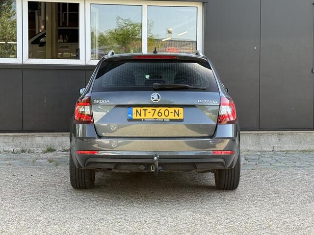 Skoda OCTAVIA Combi 1.0 TSI Grt Amb. Bns/Afnm. Trekh/Stoelverw/Navi/Apple