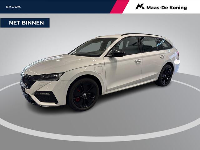 Skoda OCTAVIA Combi 1.4 TSI iV PHEV 245pk DSG RS · Inklapbare Trekhaak · Head-Up Display · Matrix LED · Stoelverwarming · ACC · Keyless ·