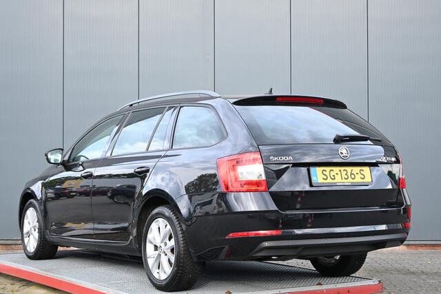 Skoda OCTAVIA Combi 1.0 TSI Greentech Ambition Business
