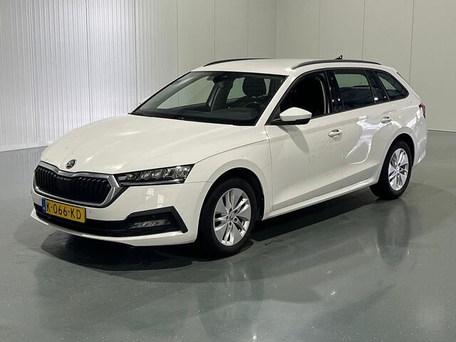 Skoda OCTAVIA Combi 1.0 e-TSI Business Edition ? Automaat ? CarPlay ? ACC ? VRC