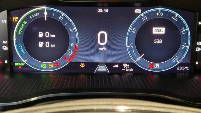 Skoda OCTAVIA Combi 1.4 TSI iV PHEV Business Edition Plus | Navigatie | Keyless entry | Apple/Android | Elektrische achterklep | 18" lm velgen