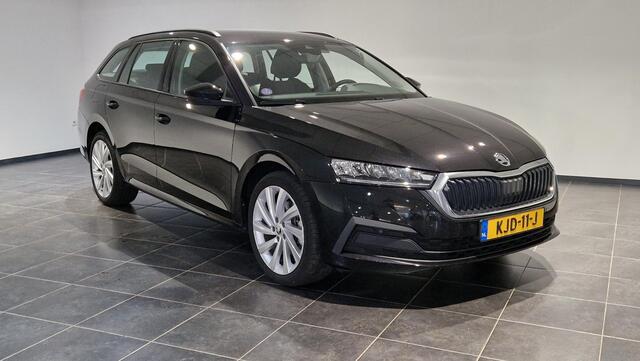 Skoda OCTAVIA Combi 1.4 TSI iV PHEV Business Edition Plus | Navigatie | Keyless entry | Apple/Android | Elektrische achterklep | 18" lm velgen