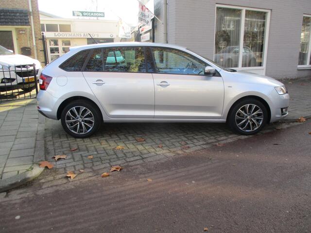 Skoda RAPID Spaceback 1.0 TSI Greentech Drive 5-drs / AUTOMAAT / AIRCO / NAVI / TREKHAAK / 81dkm