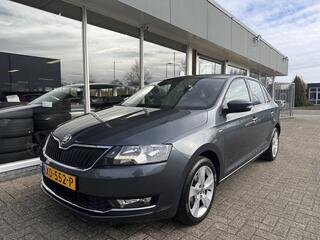 skoda-rapid-spaceback-1.0-tsi-green