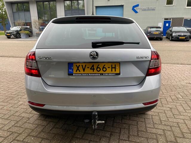 Skoda RAPID Spaceback 1.0 TSI 110pk Clever met Stoelv, Trekhaak en Climatron