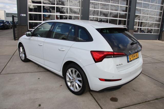 Skoda SCALA 1.0 TSI DSG Business Ed. Carplay, FULL LED, Stoelverw. Vol opties! Aanbieding!