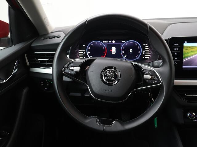 Skoda SCALA 1.0 TSI Ambition | 110 PK | Navigatie | Cruisecontrol | Parkeersensoren achter
