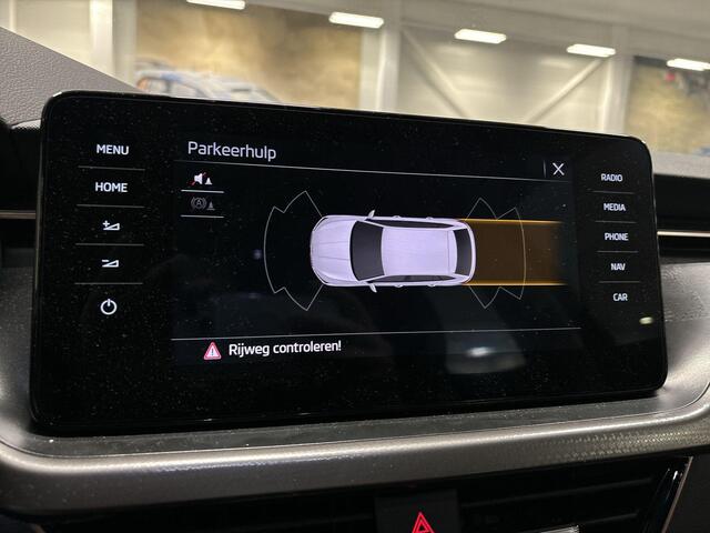 Skoda SCALA 1.0 TSI 110pk Business Edition · Apple/Android Car Play · Navigatie · Stoelverwarming · P-Sensoren · Draadloos Opladen · 17 Inch · Garantie t/m 10-08-2027 of 100.000km