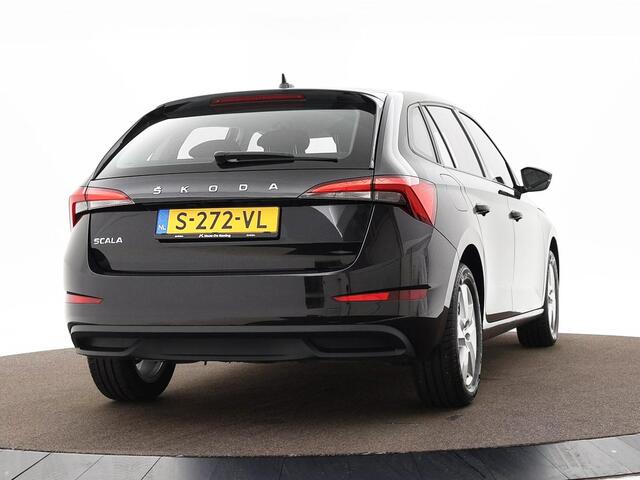 Skoda SCALA 1.0 TSI 110pk Ambition · Apple/Android Car Play · Airco · Cruise Control · DAB · 16'' Inch · Garantie t/m 12-05-2027 of 100.000km