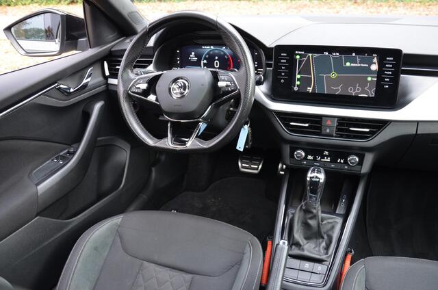 Skoda SCALA 1.0 TSI Sport Business Led/Navi/Ecc/Pdc/Achteruitrijcamera/Panoramadak/Sportstoelen/Virtual Cockpit