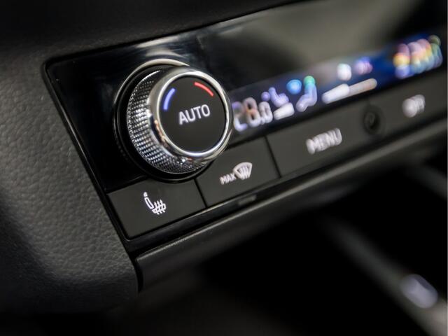 Skoda SCALA 1.0 TSI Sportline (VIRTUAL COCKPIT, APPLE CARPLAY, GROOT NAVI, CLIMATE, STOELVERWARMING, SPORTSTOELEN, TREKHAAK, LM VELGEN, LED KOPLAMPEN, NIEUWSTAAT)