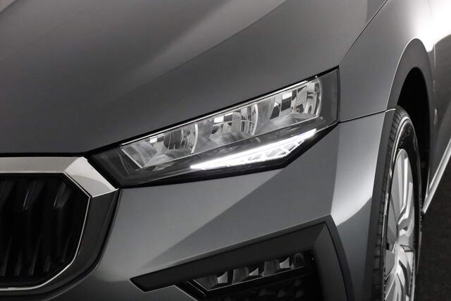 Skoda SCALA Essence 1.0 TSI 95 pk | Apple Carplay / Android Auto | LED | Cruise | DAB | MF-stuur | Airco