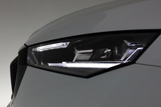 Skoda SCALA Monte Carlo 1.0 TSI 85 kW / 115 pk | Panoramadak | Camera | Keyless | Stoelverwarming | 18 inch