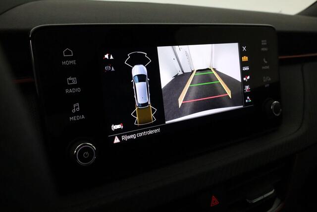 Skoda SCALA Monte Carlo 1.0 TSI 85 kW / 115 pk | Panoramadak | Camera | Keyless | Stoelverwarming | 18 inch