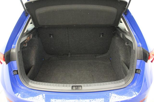 Skoda SCALA 1.0 TSI Ambition Automaat - Carplay, Navi, Camera, Cruise