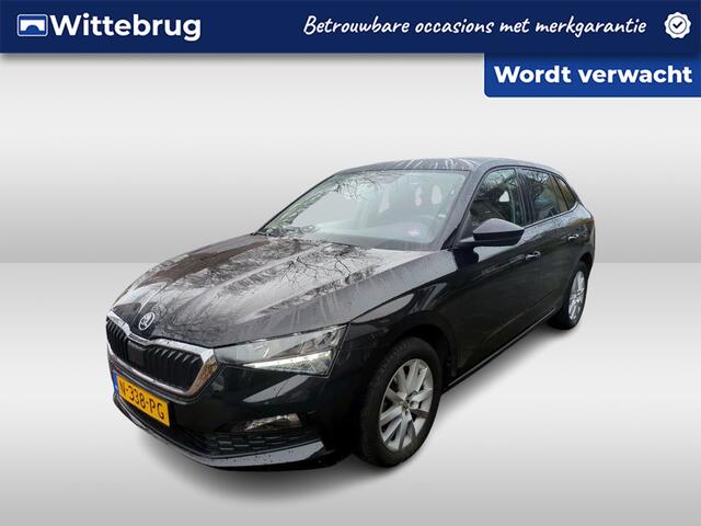 Skoda SCALA 1.0 TSI 110pk Online Edition / Smartlink+ / Parkeersensoren Achter / 16" LMV