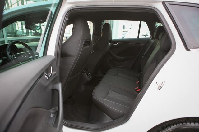 Skoda SCALA 1.0 TSI Sport | Schaalstoelen | Cruise | Carplay |