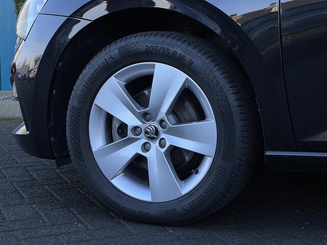 Skoda SCALA 1.0 TSI Sport Business CARPLAY|CRUISE|LED|PDC|ECC|LMV 1'EIG